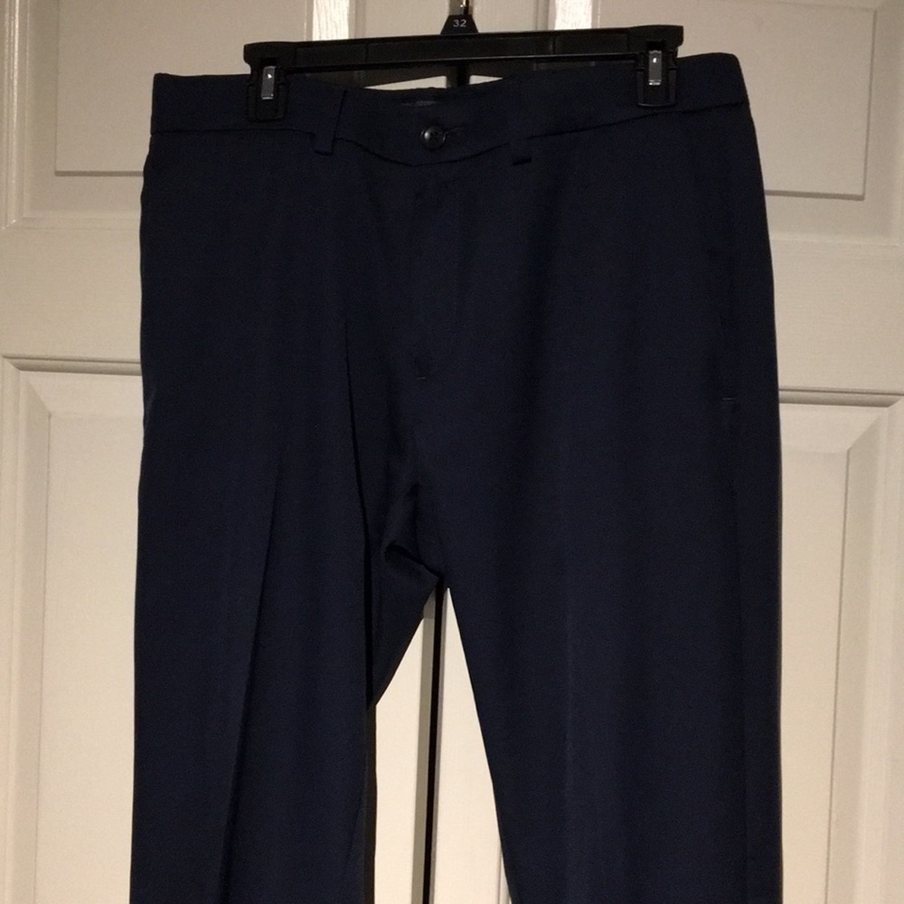 Haggar cool 18 slim fit dress pants 33x30